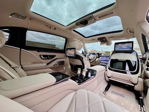 Mercedes-Maybach S 680 interior
